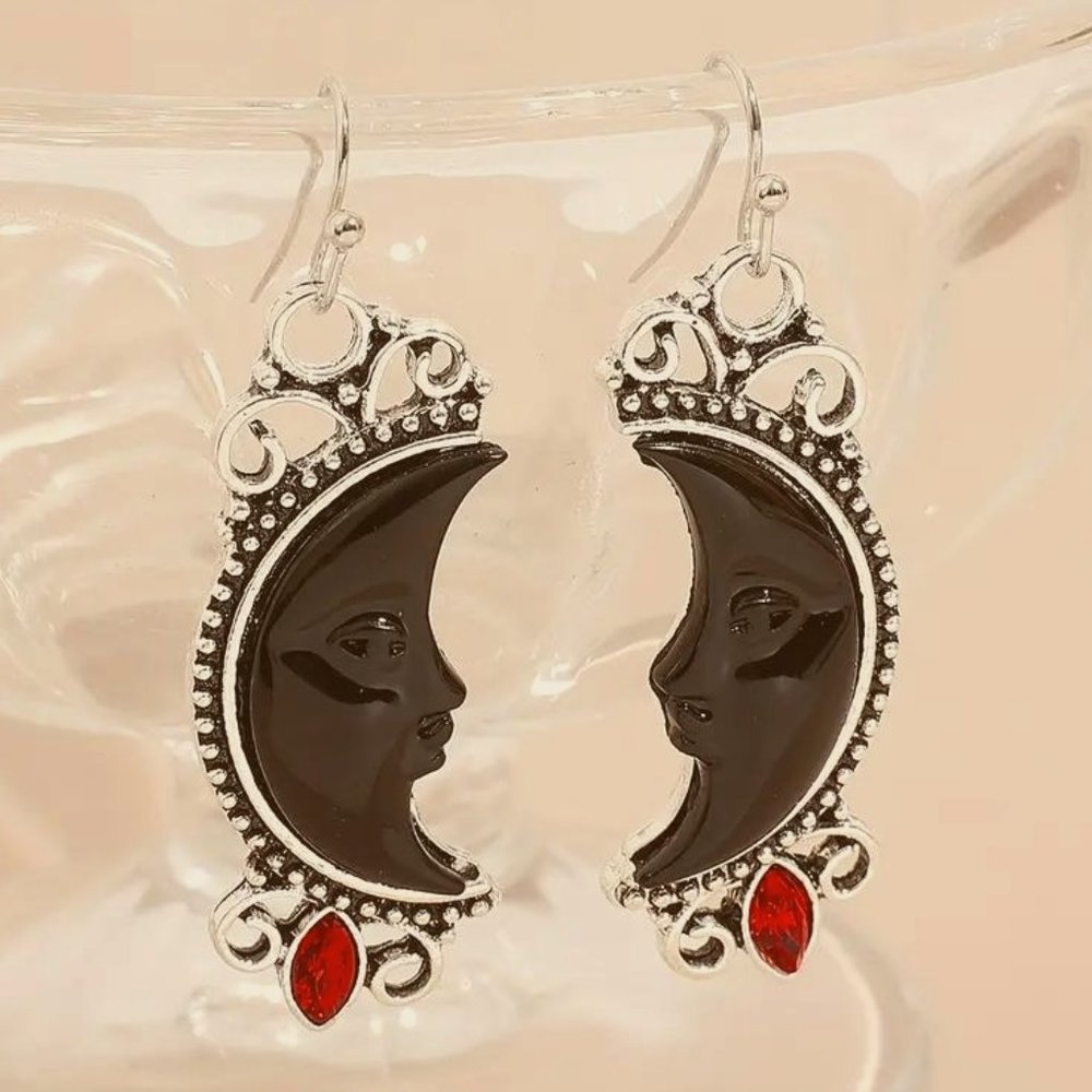 MAN IN THE MOON EARRINGS in Black